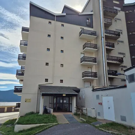 - Soleil Et Montagne Les Angles (Pyrenees-Orientales)